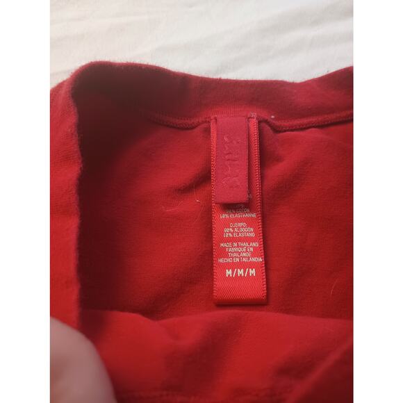 Skims Red Cotton Long sleeve Shirt Women Size Medium Soft Mock Top Pull on - Picture 2 of 4